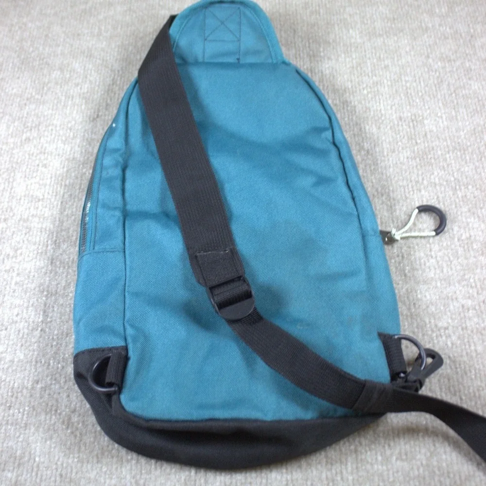The North Face Berkeley Bag Teal Blue Crossbody Sling Backpack Hiking Travel